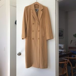 Vintage Camel Hair Coat Size 4P Marvin Richards